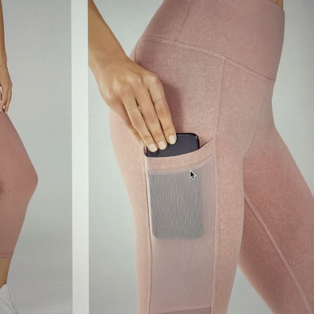 Fabletics On-The-Go PowerHold® Medium-Rise Capri | Rosebloom Heather | S - Picture 4 of 14